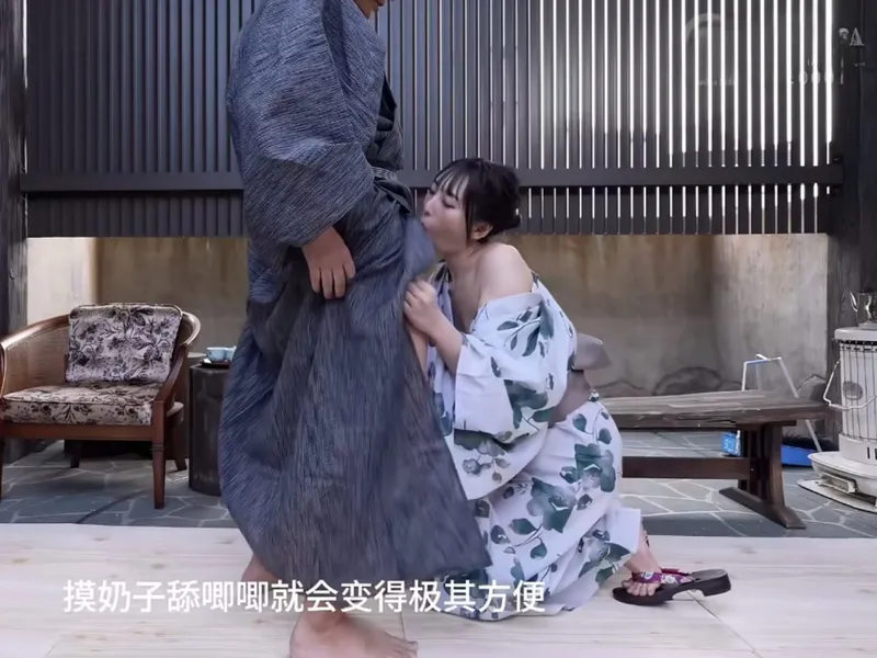 Cùng các ghệ chơi đủ kiểu từ doggy cưỡi ngựa